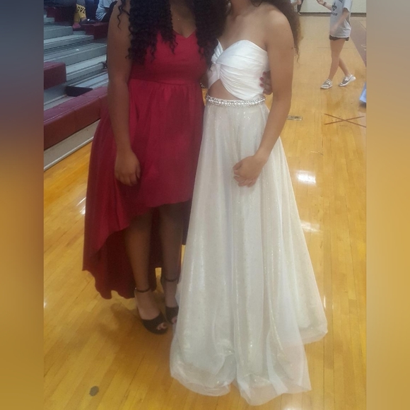 KALANI HILLIKER BY ALYCE PARIS KP107; 2 piece, XS, ivory & gold Prom dress - Picture 3 of 3